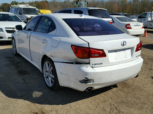 JTHBK262672053547 - 2007 LEXUS IS 250 WHITE photo 3