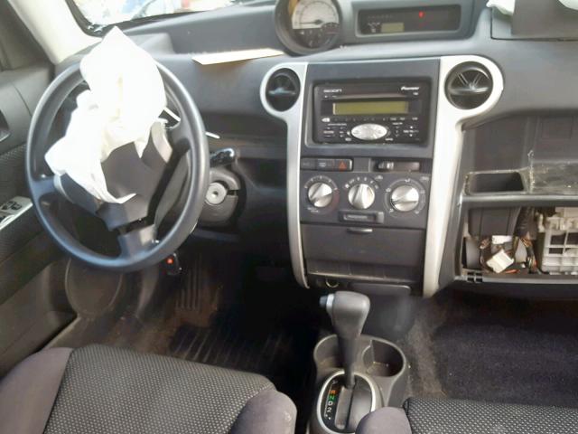 JTLKT324950213087 - 2005 TOYOTA SCION XB შავი ფოტო 9