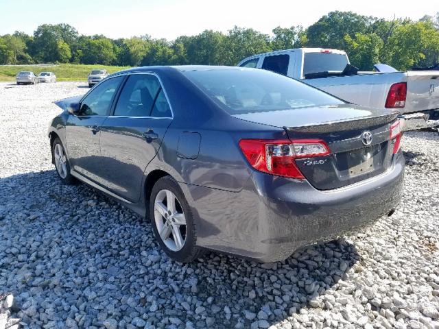 4T1BF1FK6CU083044 - 2012 TOYOTA CAMRY BASE GRAY photo 3