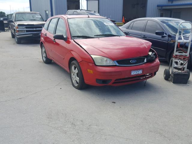 1FAFP37N06W236295 - 2006 FORD FOCUS ZX5 RED photo 1