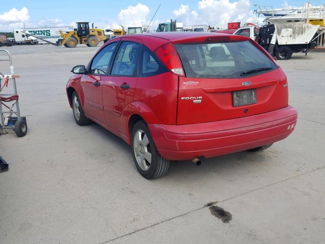 1FAFP37N06W236295 - 2006 FORD FOCUS ZX5 RED photo 3