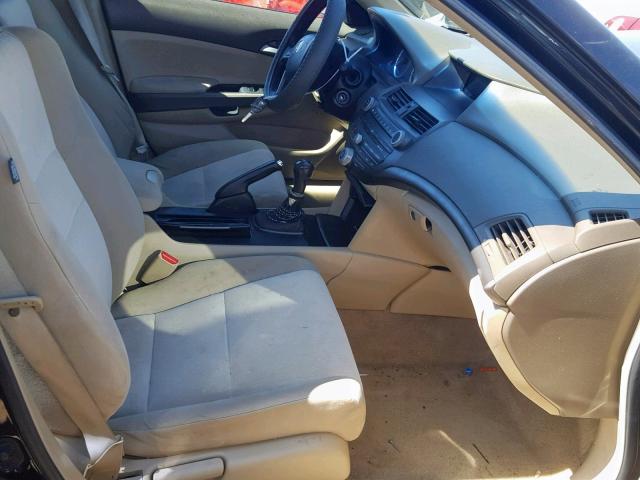 1HGCP25429A163337 - 2009 HONDA ACCORD LXP BLACK photo 5