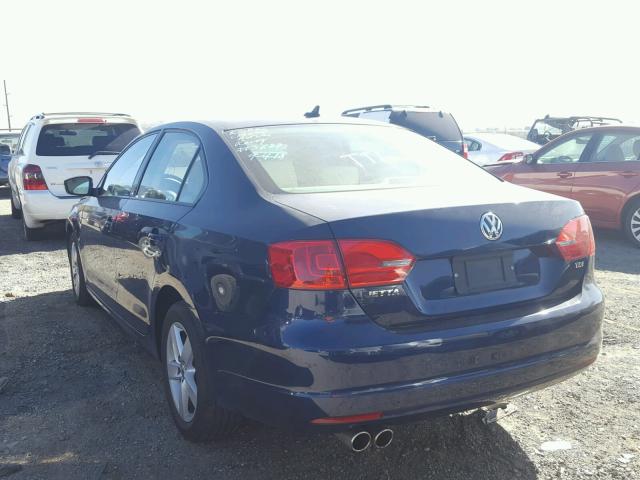 3VWLL7AJ0BM109902 - 2011 VOLKSWAGEN JETTA TDI BLUE photo 3