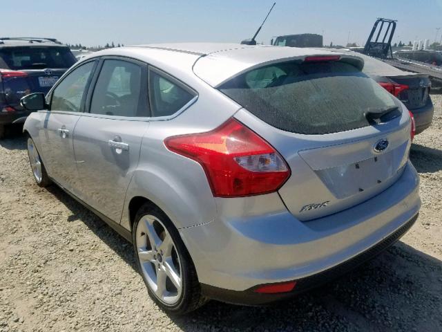 1FAHP3N29CL356613 - 2012 FORD FOCUS TITA SILVER photo 3