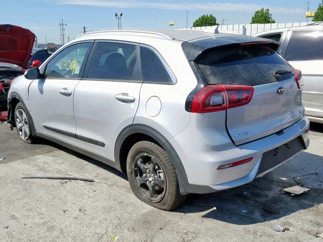 KNDCB3LC4K5235263 - 2019 KIA NIRO FE SILVER photo 3