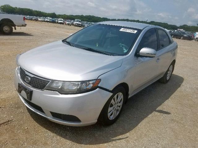 KNAFU4A22C5546552 - 2012 KIA FORTE EX SILVER photo 2