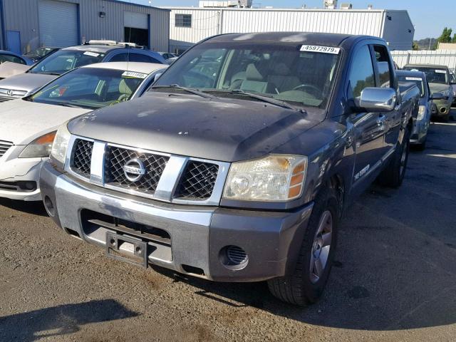 1N6AA07A85N507963 - 2005 NISSAN TITAN XE CHARCOAL photo 2