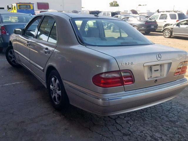 WDBJF65J62B482731 - 2002 MERCEDES-BENZ E 320 BEIGE photo 3