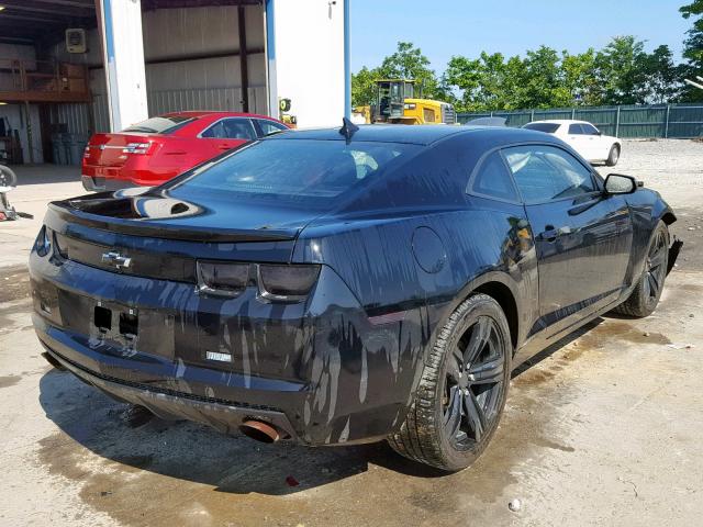 2G1FE1E37C9113306 - 2012 CHEVROLET CAMARO LS BLACK photo 4