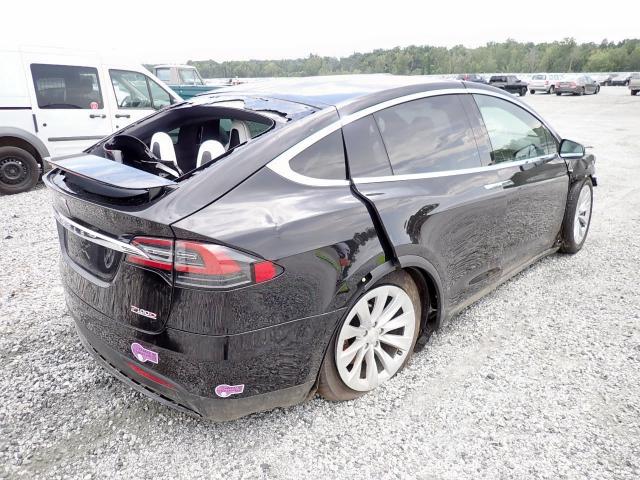 5YJXCBE41JF114542 - 2018 TESLA MODEL X BLACK photo 4