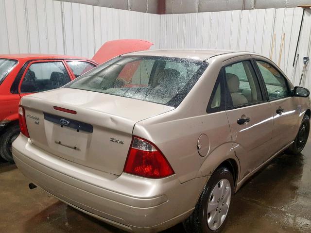 1FAHP34N26W143873 - 2006 FORD FOCUS ZX4 TAN photo 4