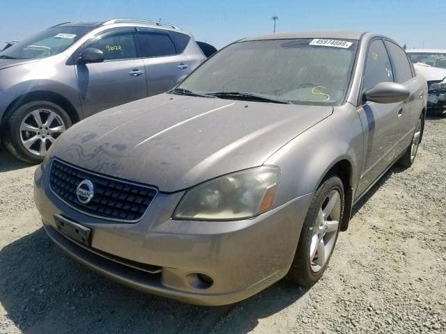 1N4BL11D45N404281 - 2005 NISSAN ALTIMA SE GOLD photo 2