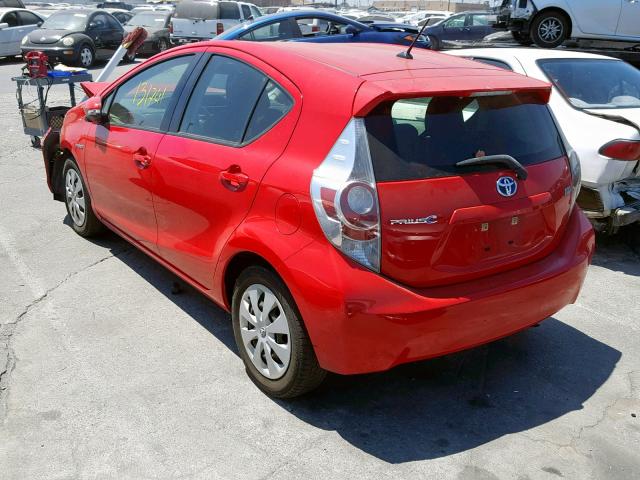 JTDKDTB3XD1530563 - 2013 TOYOTA PRIUS C RED photo 3