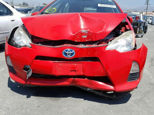 JTDKDTB3XD1530563 - 2013 TOYOTA PRIUS C RED photo 9