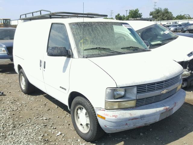 1GCDM19WXXB176216 - 1999 CHEVROLET ASTRO WHITE photo 1