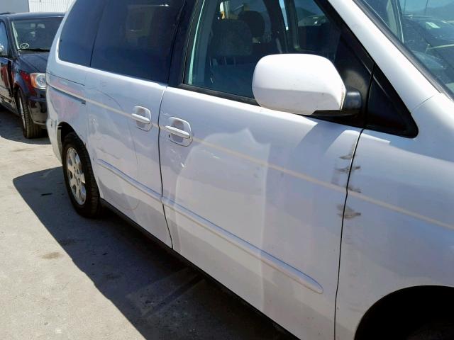 5FNRL18662B010694 - 2002 HONDA ODYSSEY EX WHITE photo 9