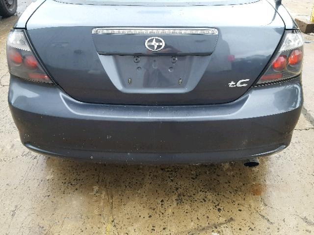 JTKDE177960081108 - 2006 TOYOTA SCION TC ნაცრისფერი ფოტო 9
