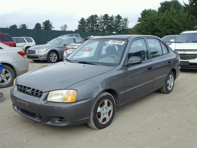 KMHCG45C52U269671 - 2002 HYUNDAI ACCENT GL GRAY photo 2