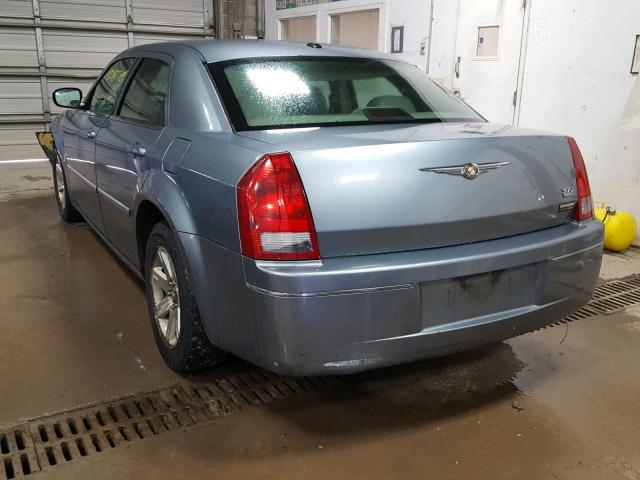 2C3KA53G17H715438 - 2007 CHRYSLER 300 TOURIN SILVER photo 3