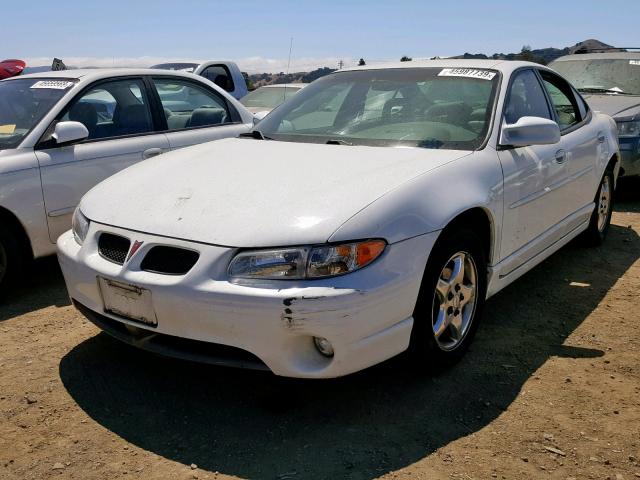 1G2WP5211WF317238 - 1998 PONTIAC GRAND PRIX WHITE photo 2