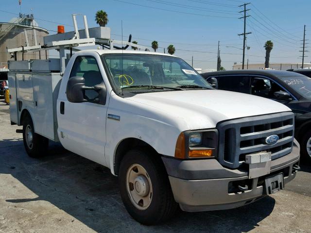 1FDSF30526EC12202 - 2006 FORD F350 SRW S WHITE photo 1