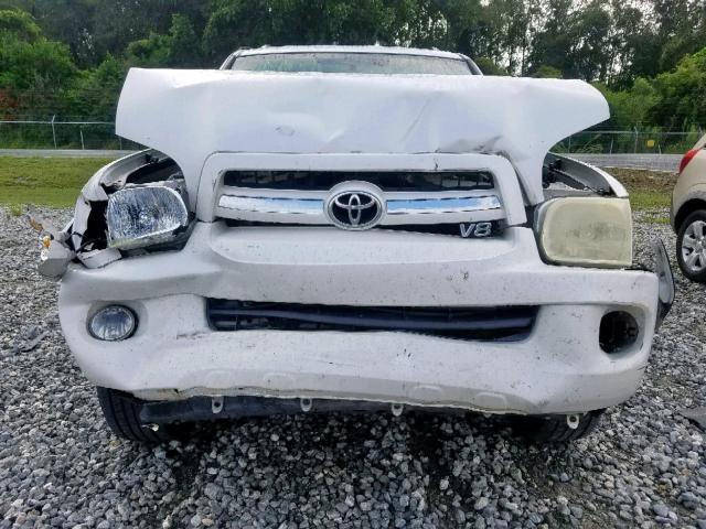 5TDZT38A05S264014 - 2005 TOYOTA SEQUOIA LI WHITE photo 9