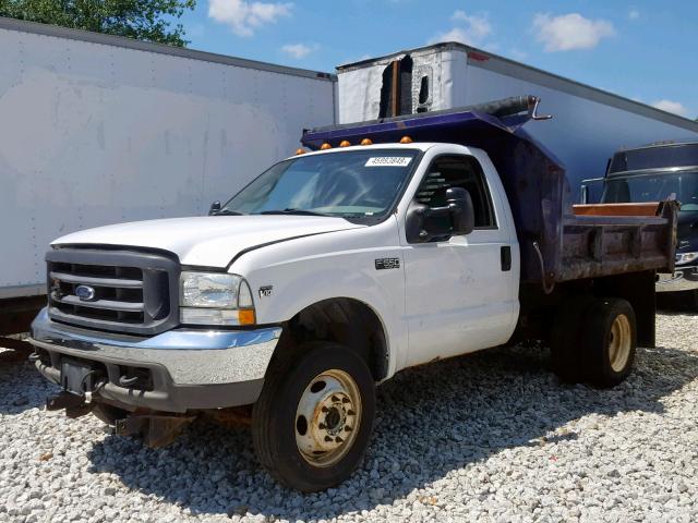 1FDAF57S54ED21978 - 2004 FORD F550 SUPER WHITE photo 2