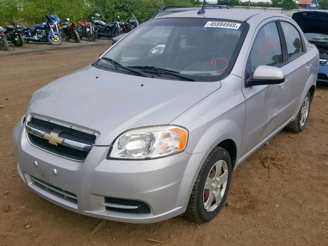 KL1TD5DE6AB047566 - 2010 CHEVROLET AVEO LS SILVER photo 2