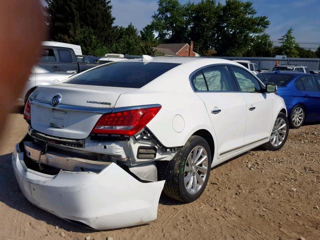 1G4GB5G31GF211748 - 2016 BUICK LACROSSE WHITE photo 4