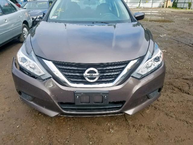 1N4AL3AP3HC137507 - 2017 NISSAN ALTIMA 2.5 BROWN photo 9