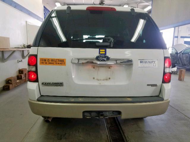 1FMEU74E06UB44542 - 2006 FORD EXPLORER E WHITE photo 9