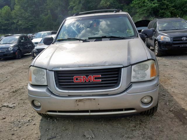 1GKDT13S252106901 - 2005 GMC ENVOY SILVER photo 9