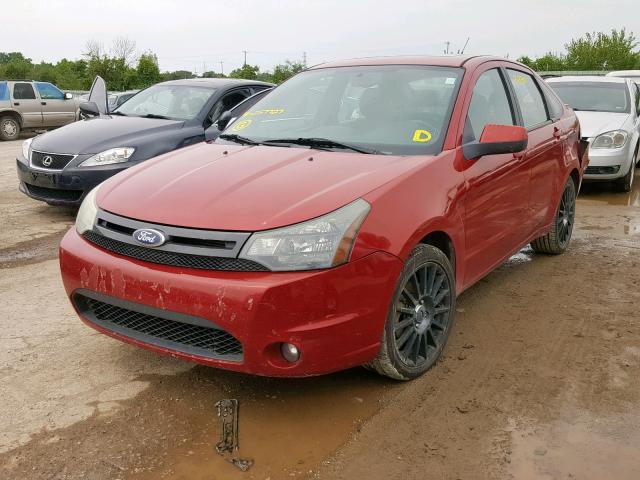 1FAHP3GN7AW257727 - 2010 FORD FOCUS SES RED photo 2