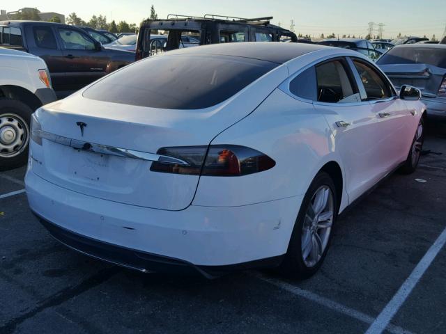 5YJSA1H1XEFP35554 - 2014 TESLA MODEL S WHITE photo 4