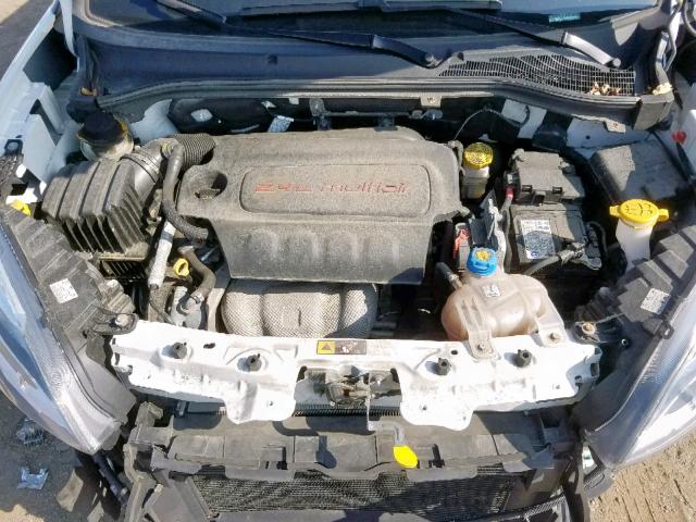 ZFBERFAB9H6G31164 - 2017 RAM PROMASTER 白色 照片 7