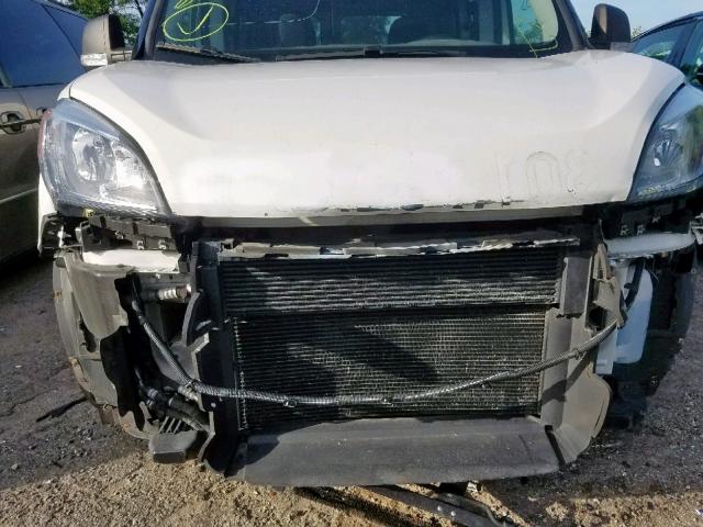 ZFBERFAB9H6G31164 - 2017 RAM PROMASTER 白色 照片 9