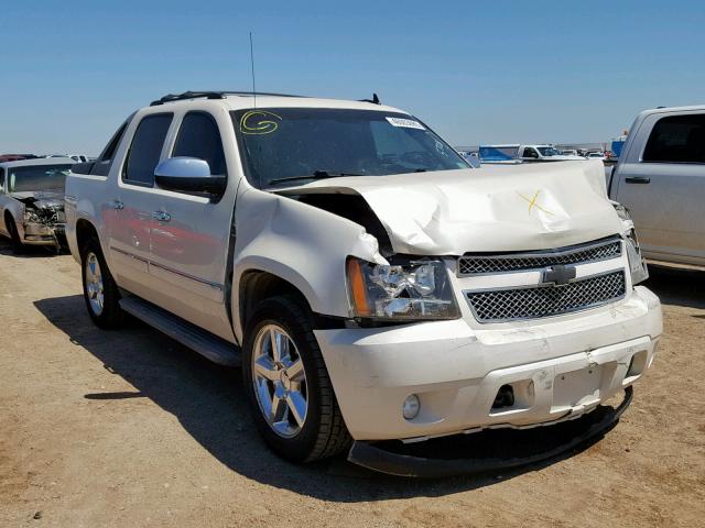 3GNVKGE00AG285708 - 2010 CHEVROLET AVALANCHE WHITE photo 1