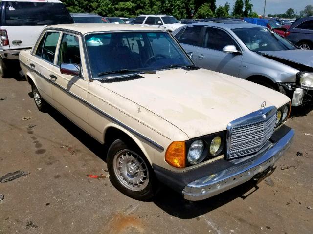 WDBAB33C8FA216699 - 1985 MERCEDES-BENZ 300 DT CREAM photo 1