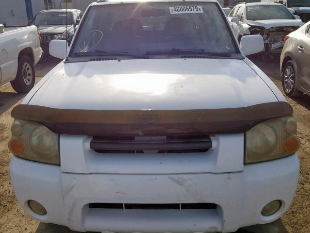 1N6ED27T01C318638 - 2001 NISSAN FRONTIER C WHITE photo 9