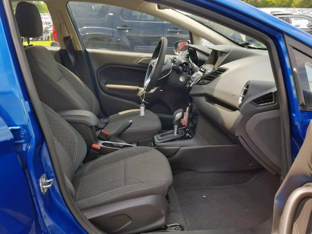 3FADP4BJ0KM136662 - 2019 FORD FIESTA SE BLUE photo 5