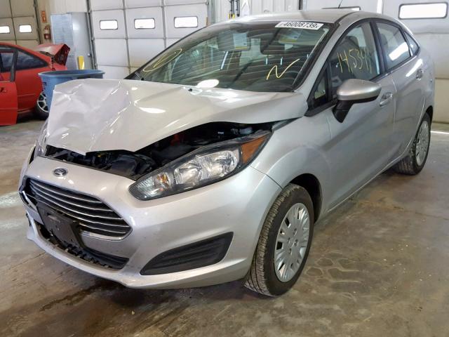 3FADP4AJXJM136460 - 2018 FORD FIESTA S SILVER photo 2