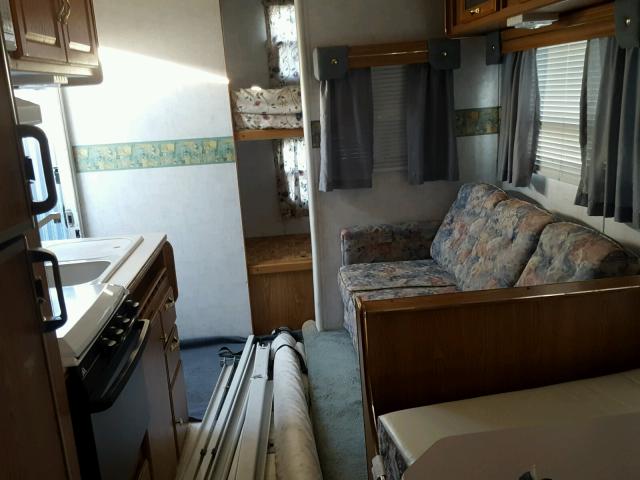 4UBBS0M2921R32011 - 2002 SUNN 5TH WHEEL WHITE photo 6