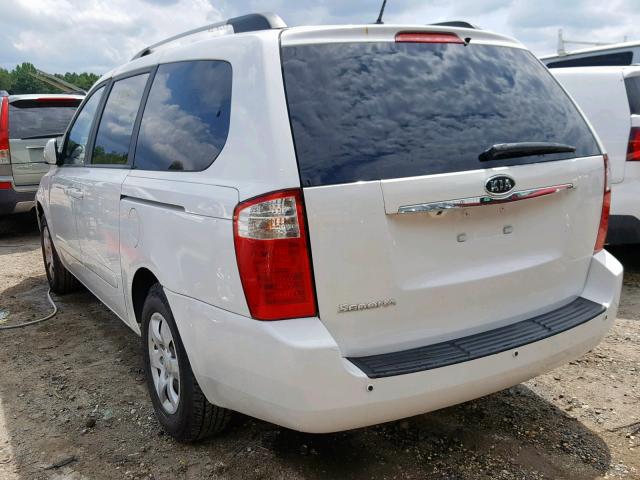 KNDMG4C35A6334629 - 2010 KIA SEDONA LX WHITE photo 3