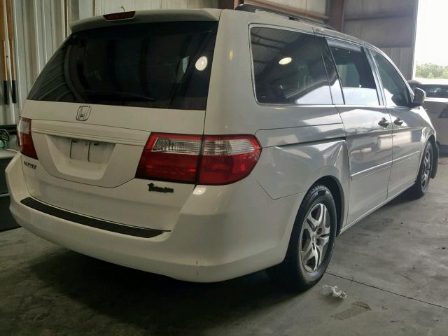 5FNRL38496B431826 - 2006 HONDA ODYSSEY EX WHITE photo 4