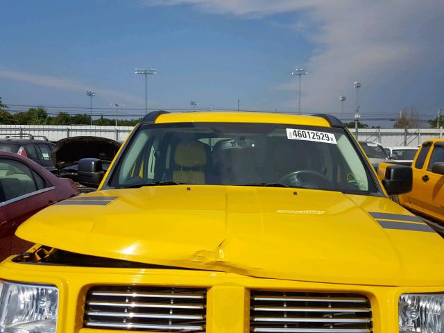 1D4PU6GX1BW535740 - 2011 DODGE NITRO DETO YELLOW photo 7