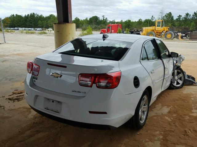 1G11B5SL7FF283921 - 2015 CHEVROLET MALIBU LS თეთრი ფოტო 4