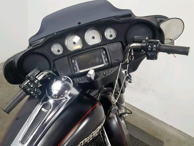 1HD1KRM1XFB695041 - 2015 HARLEY-DAVIDSON FLHXS STRE BLACK photo 8