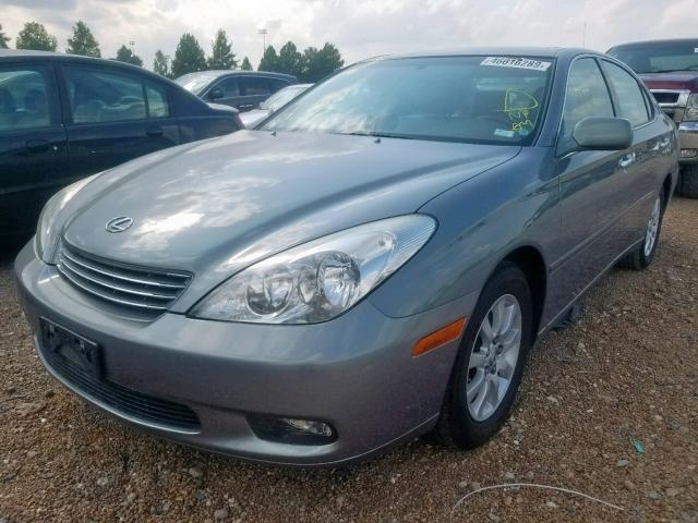 JTHBF30G420031730 - 2002 LEXUS ES 300 GREEN photo 2