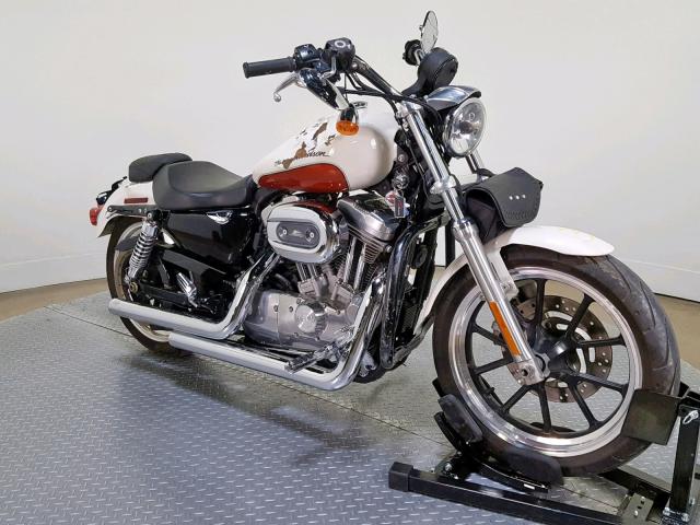 1HD4CR214BC412537 - 2011 HARLEY-DAVIDSON XL883 L SILVER photo 2