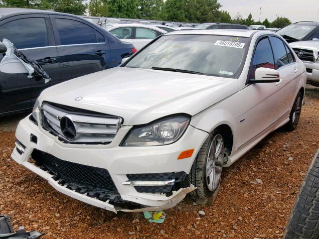 WDDGF4HB1CA619544 - 2012 MERCEDES-BENZ C 250 WHITE photo 2